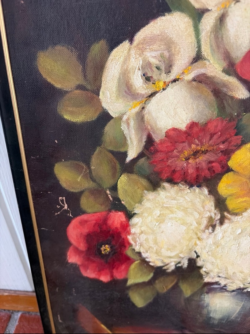 Vintage Floral Oil Painting in Black Frame - Red, White & Yellow Bouquet - Picture 4 of 6